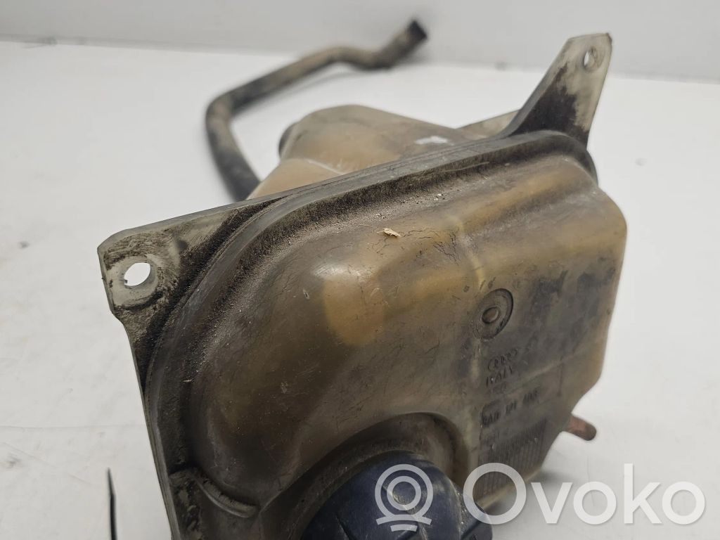 Audi 80 90 B3 Dzesēšanas šķidruma izplešanās tvertne 