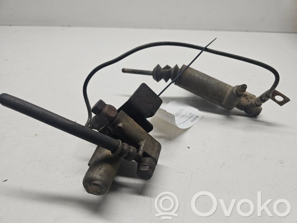 Opel Monterey Clutch slave cylinder 