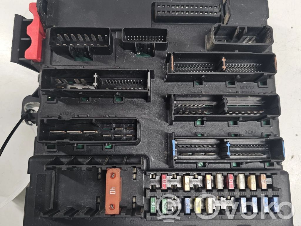 Opel Vectra C Fuse module 