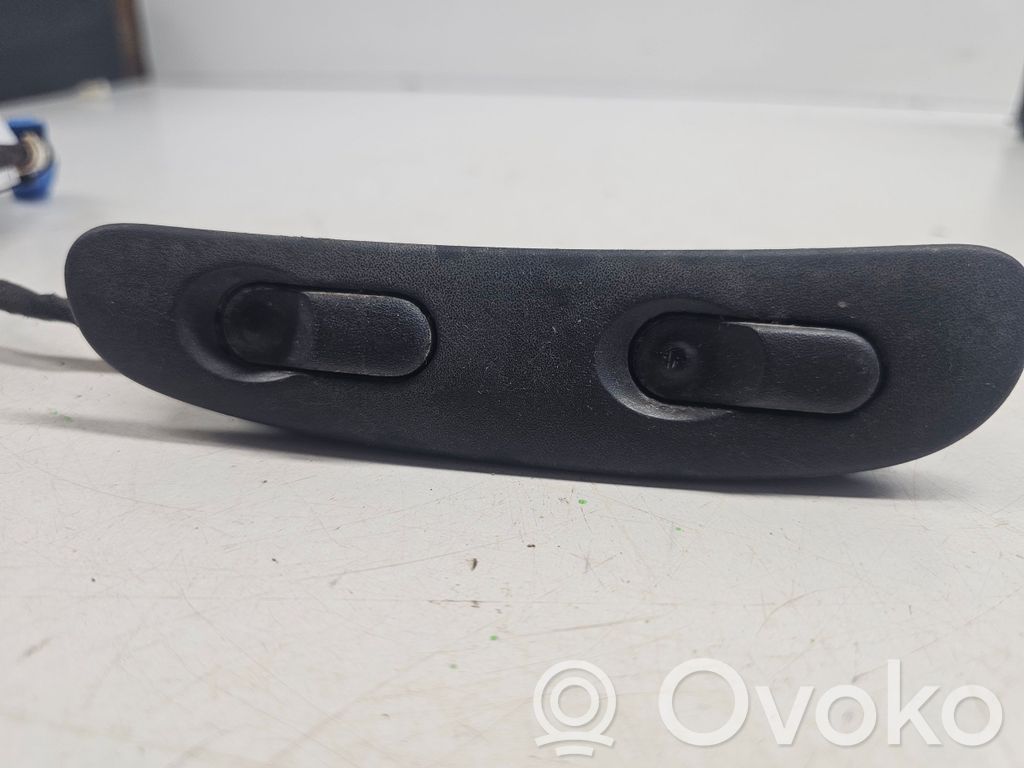Opel Vectra B Electric window control switch 