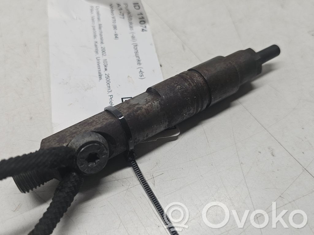 Volvo V70 Polttoainesuutin 