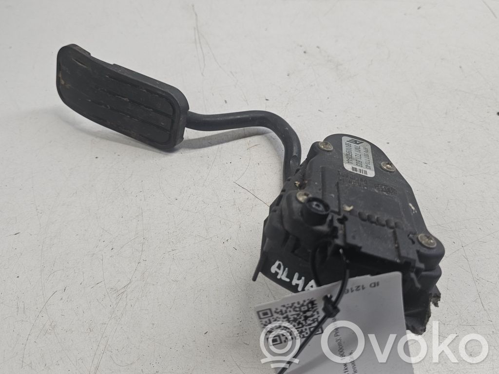 Seat Alhambra (Mk1) Accelerator throttle pedal 