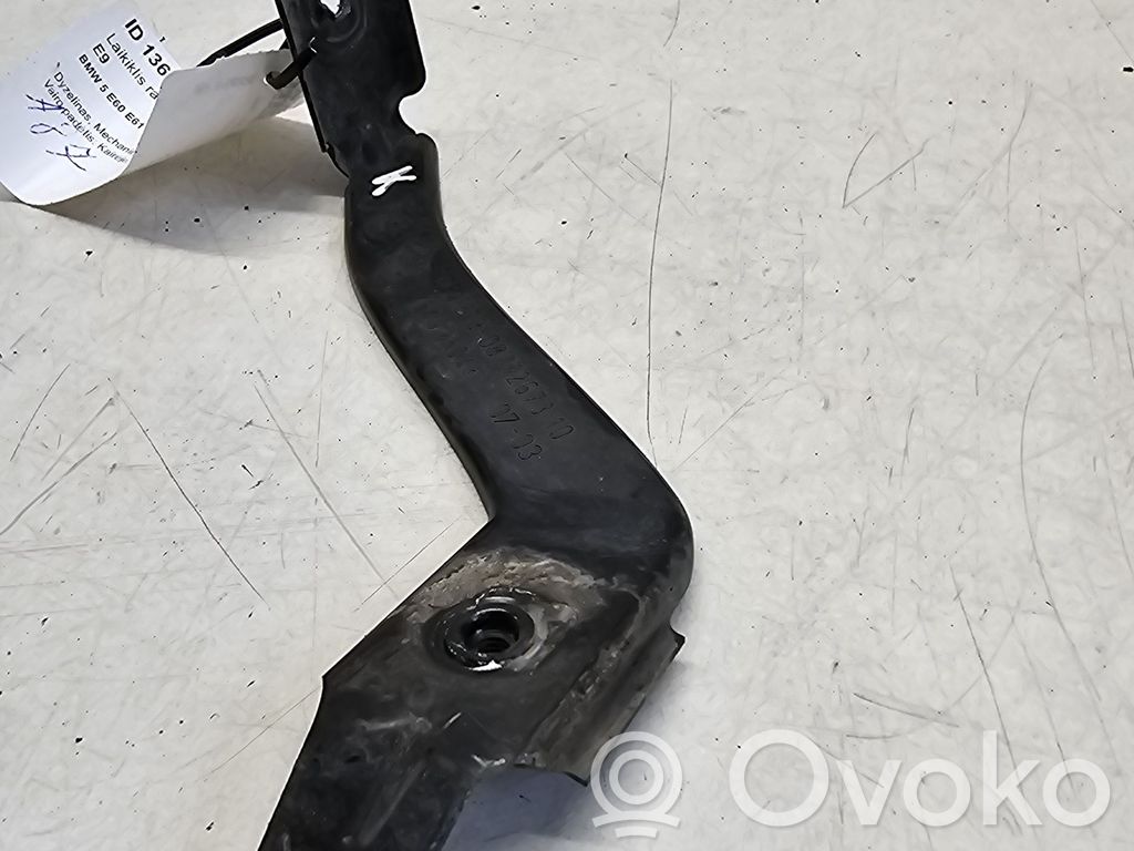 BMW 5 E60 E61 Radiator support slam panel bracket 