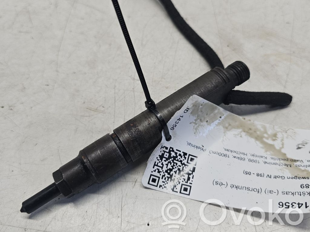 Volkswagen Golf IV Inyector de combustible 
