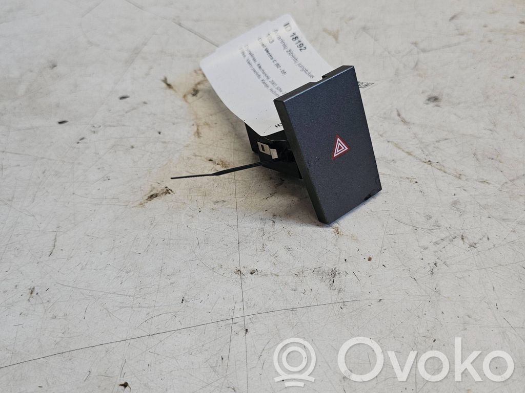 Opel Vectra C Hazard light switch 