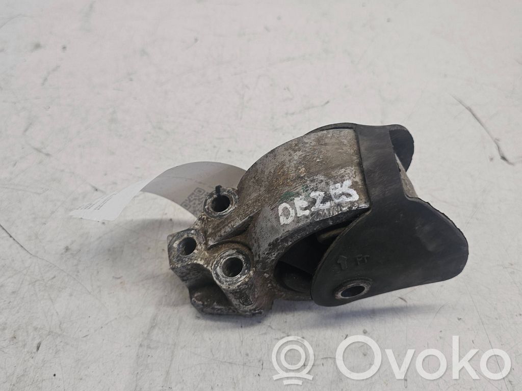 Volvo S40, V40 Gearbox mount 