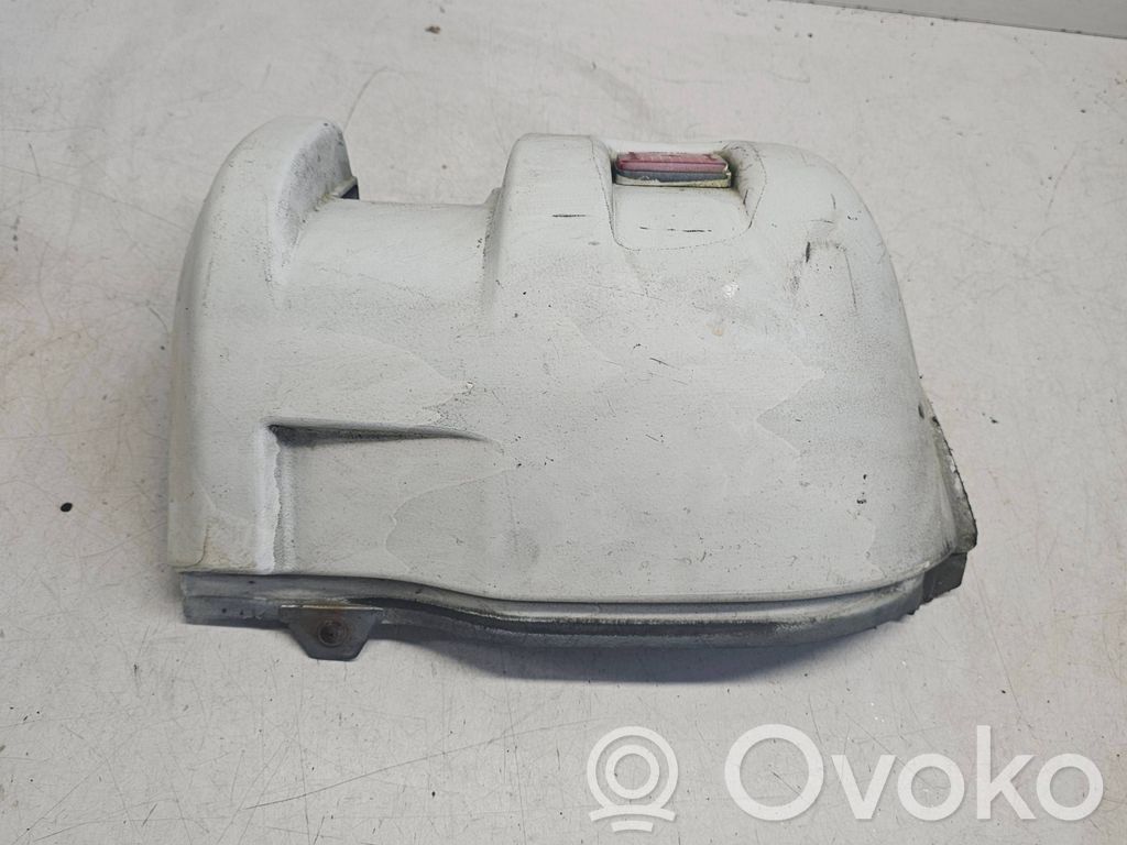Iveco Daily 3rd gen Rivestimento del pannello parte angolare del paraurti posteriore 