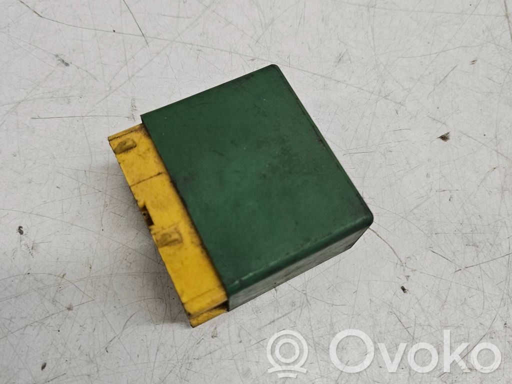 Volvo S70  V70  V70 XC Light relay 