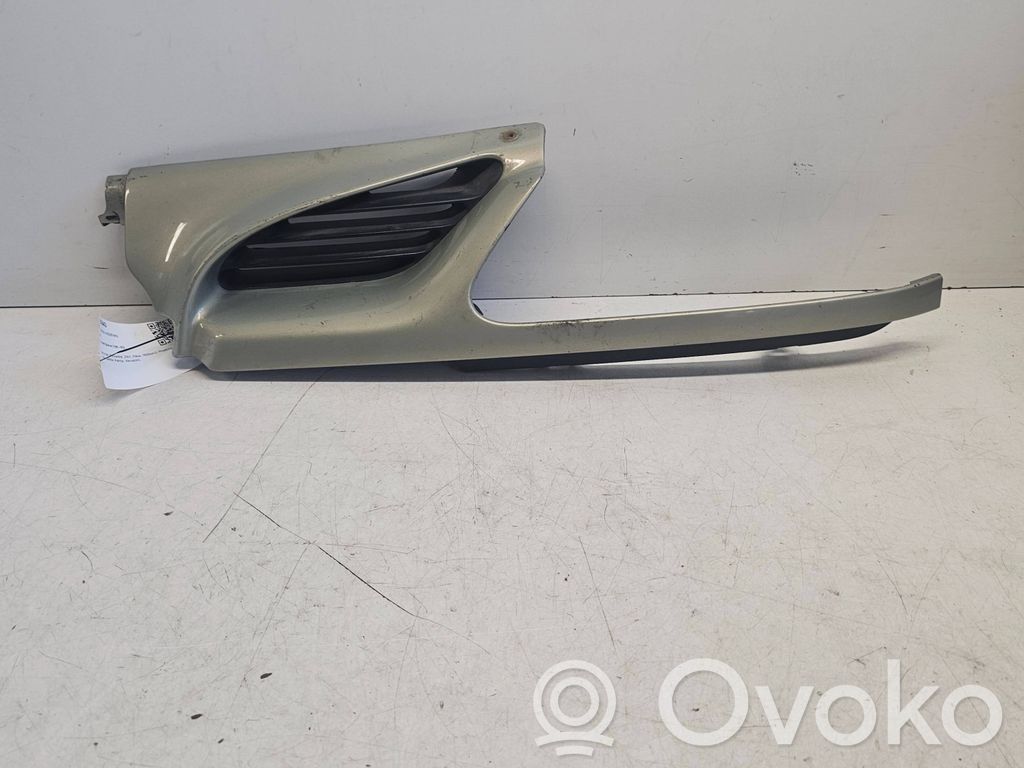 Renault Scenic I Front bumper upper radiator grill 