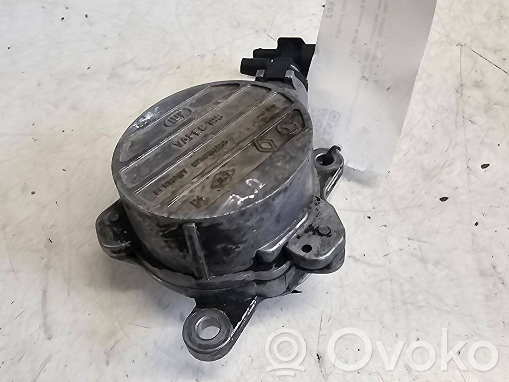 Renault Espace III Vacuum pump 