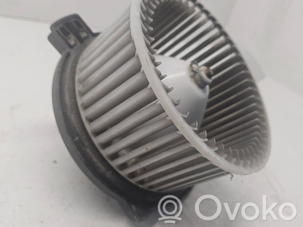 Mazda 6 Mazā radiatora ventilators 