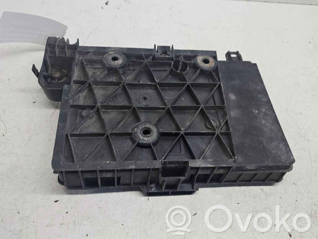 Renault Scenic II -  Grand scenic II Battery tray 