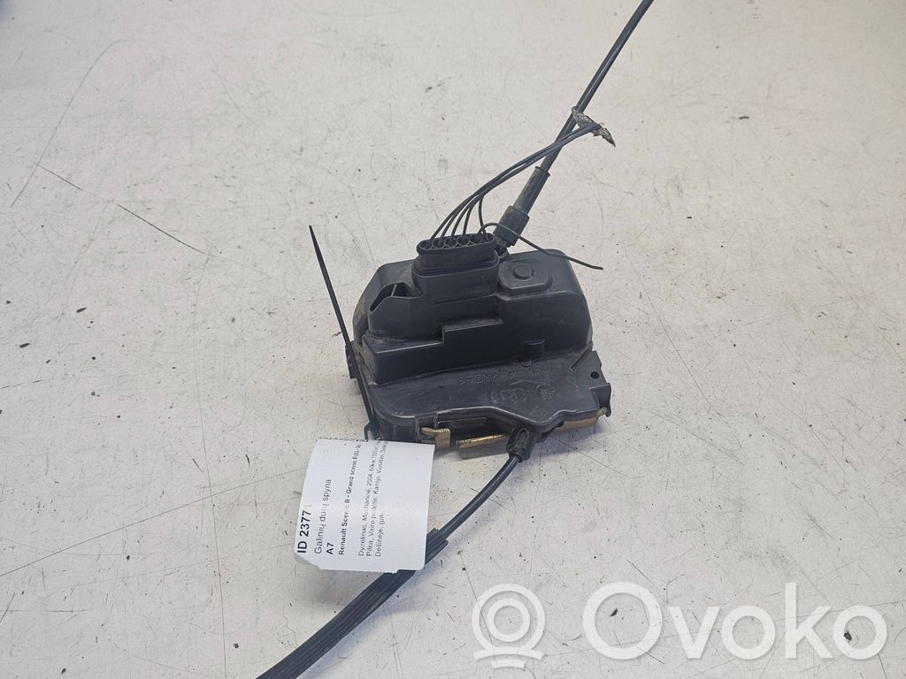 Renault Scenic II -  Grand scenic II Takaoven lukko 