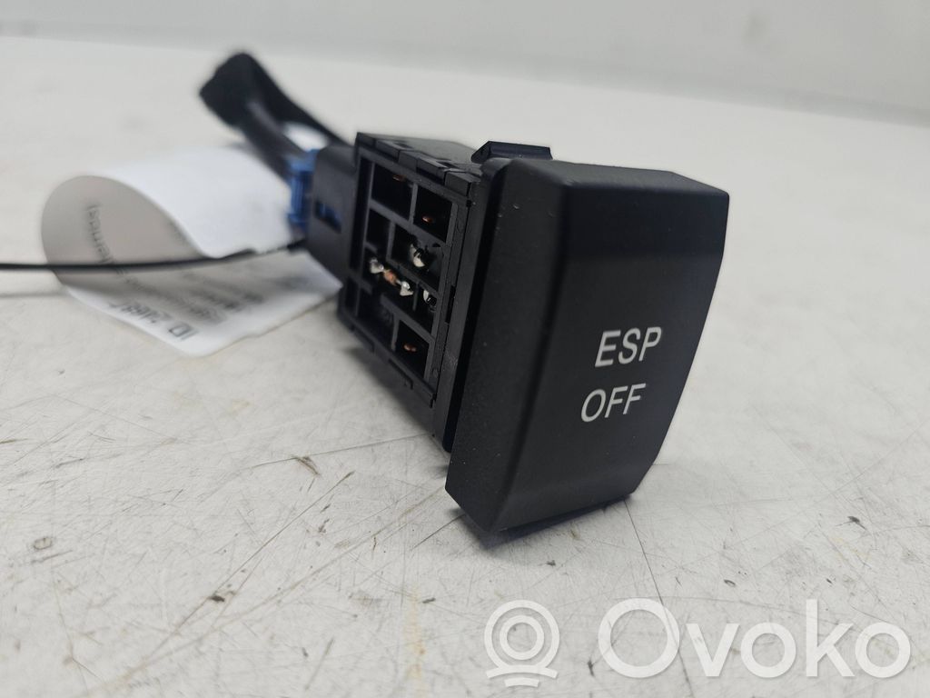 KIA Sorento ESP (stability program) switch 