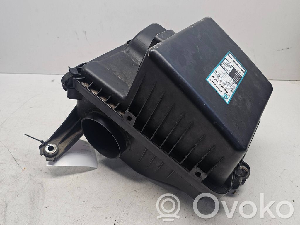 KIA Sorento Air filter box 