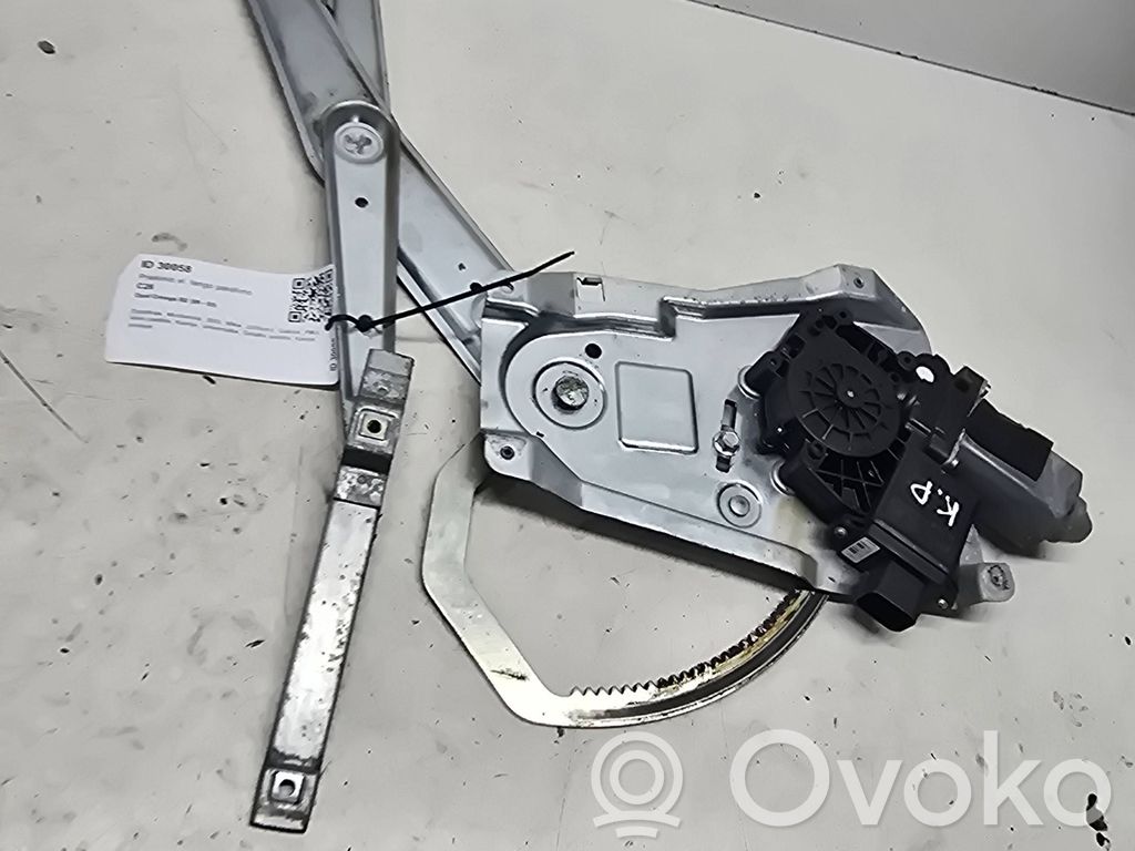 Opel Omega B2 Elektryczny podnośnik szyby drzwi przednich 