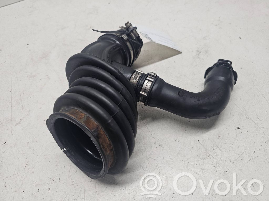 Ford Focus C-MAX Air intake hose/pipe 