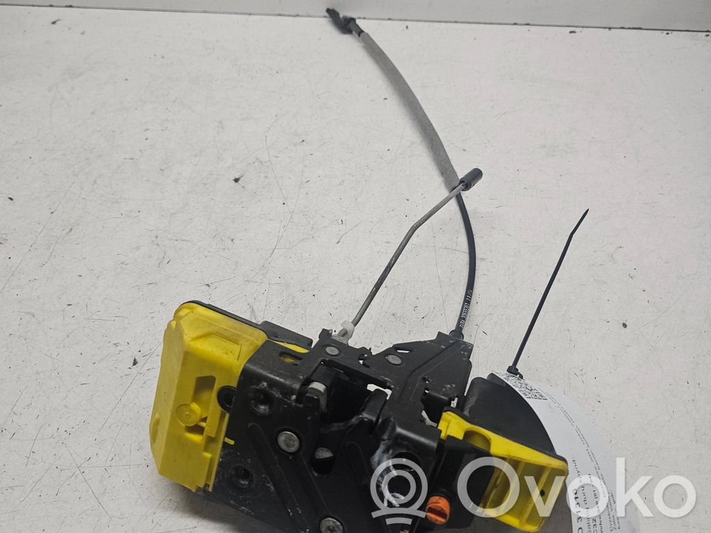 Volvo S60 Rear door lock 