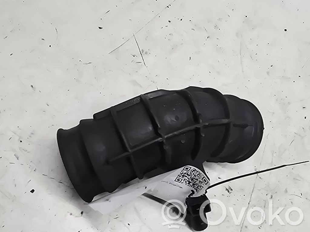 Volvo S60 Ansaugrohr Ansaugschlauch Turbolader 