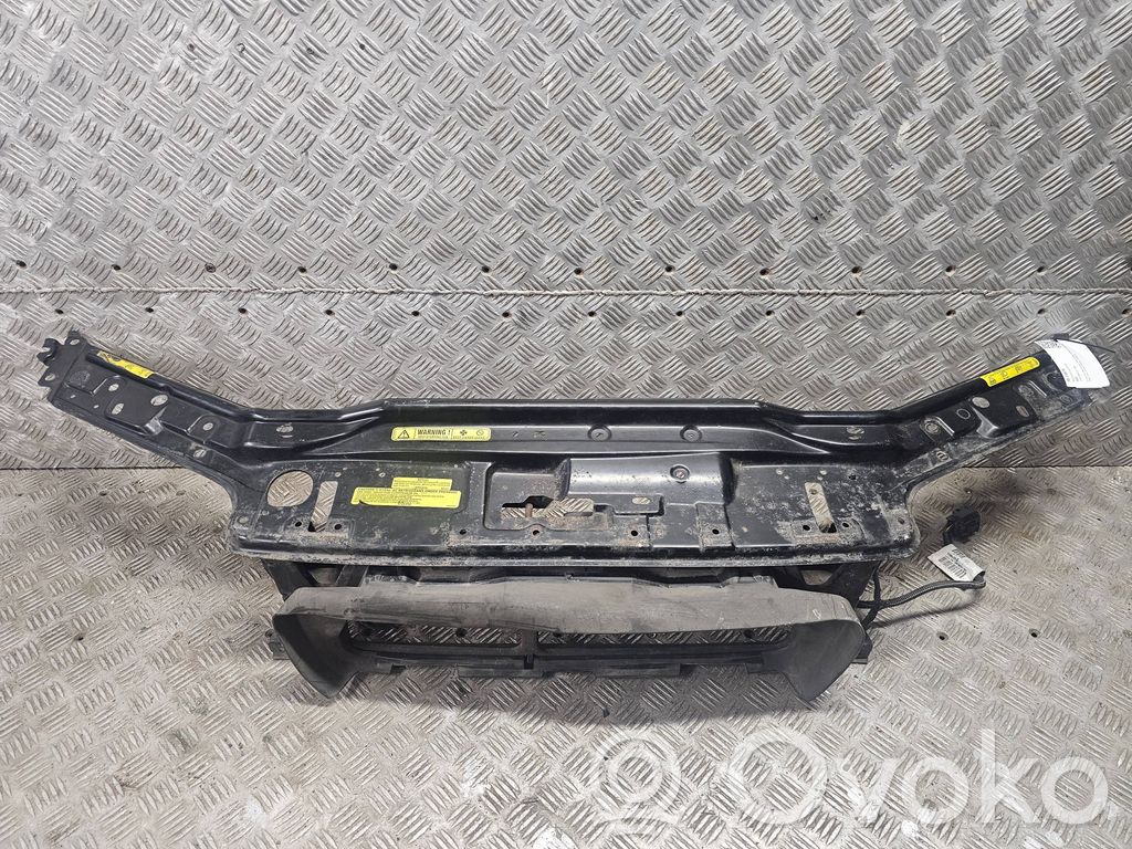 Volvo S60 Radiatorių panelė 