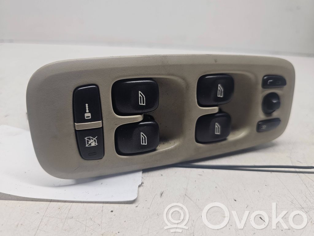 Volvo V70 Electric window control switch 