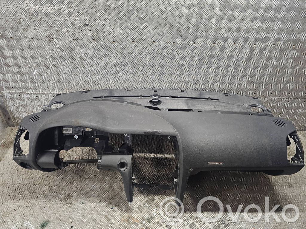 Audi Q7 4L Panelė 