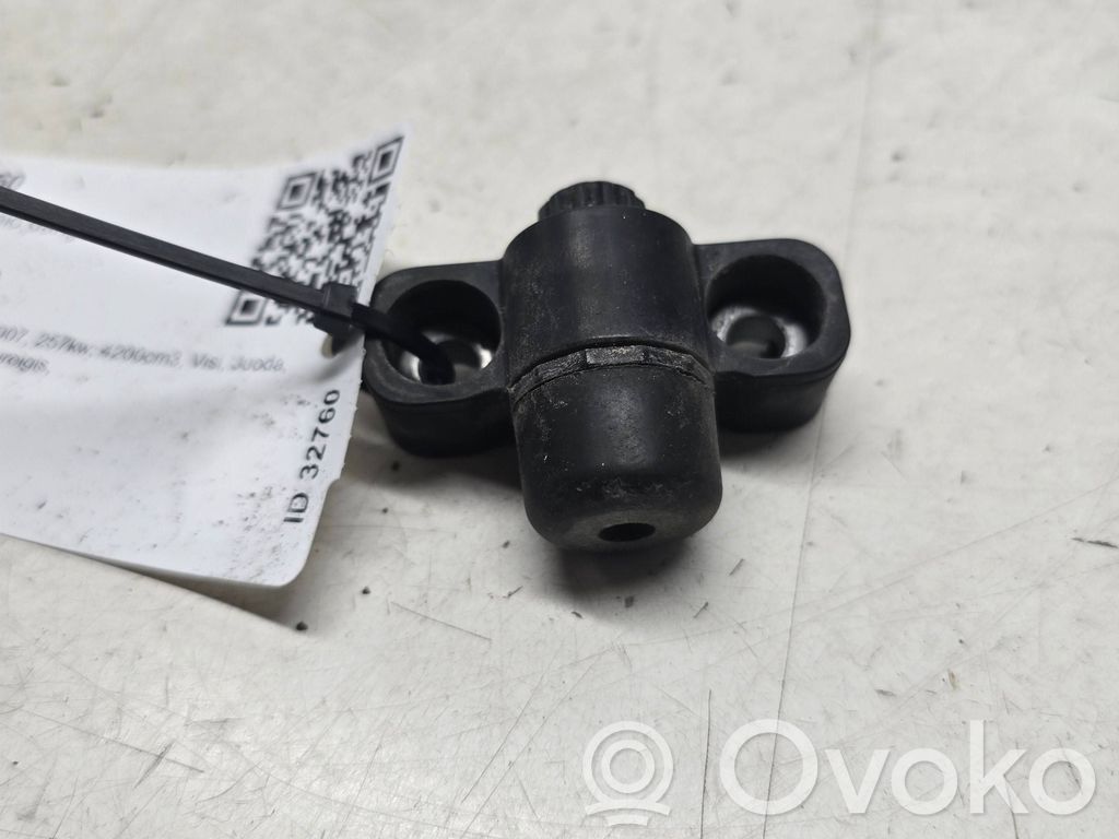 Tailgate/trunk/boot lid buffer   8P4827239