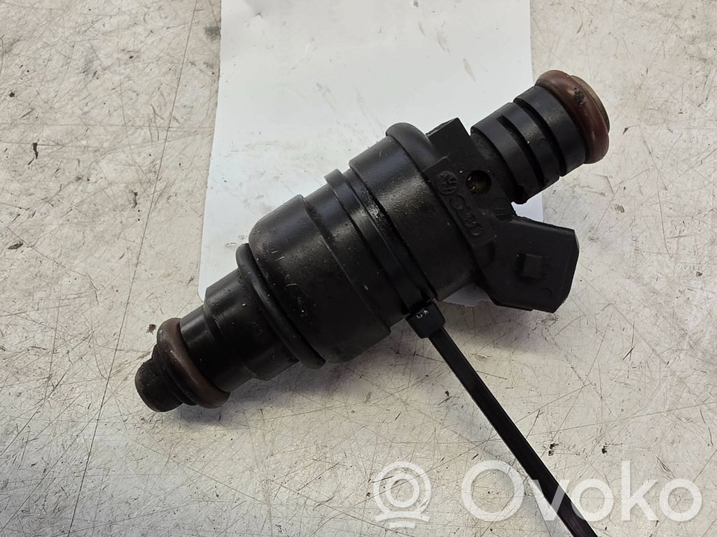 Audi A6 S6 C4 4A Injector combustibil 