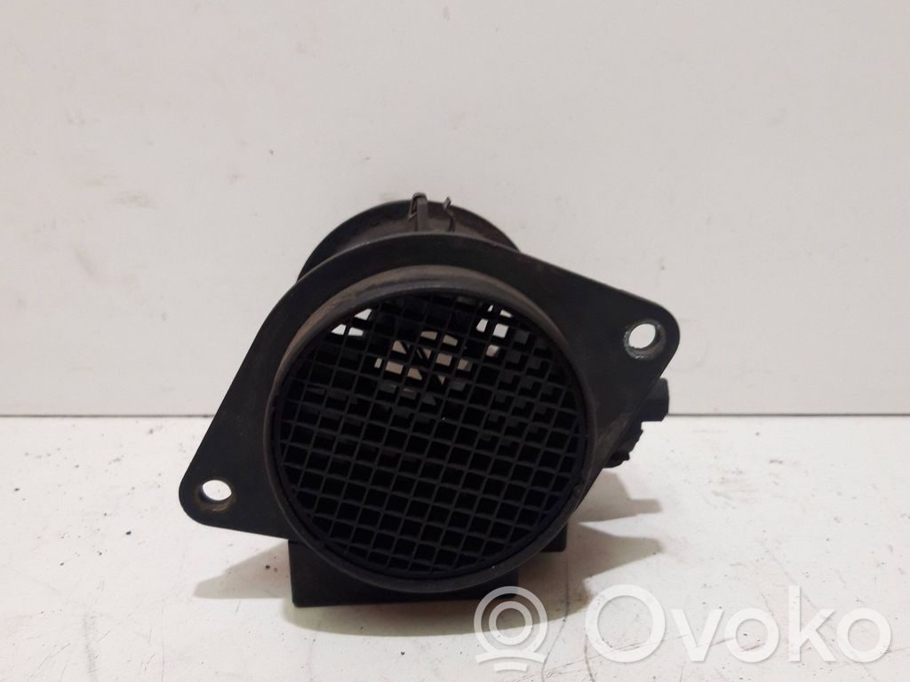 BMW 5 E39 Mass air flow meter 