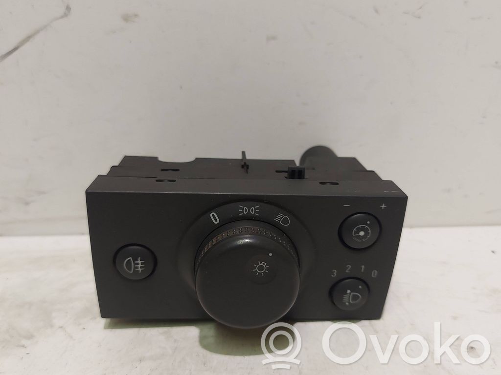Light switch   93394756,0465,LK04061015,0320