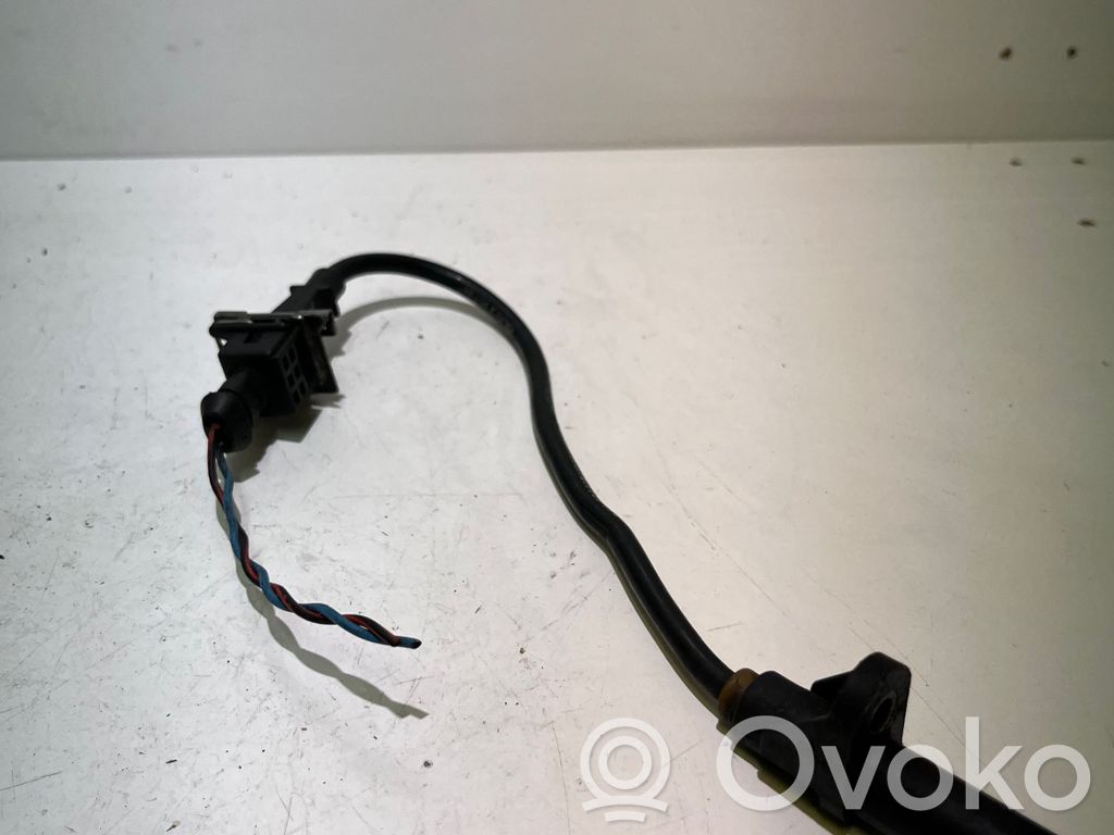 Saab 9-5 Fuel injector 