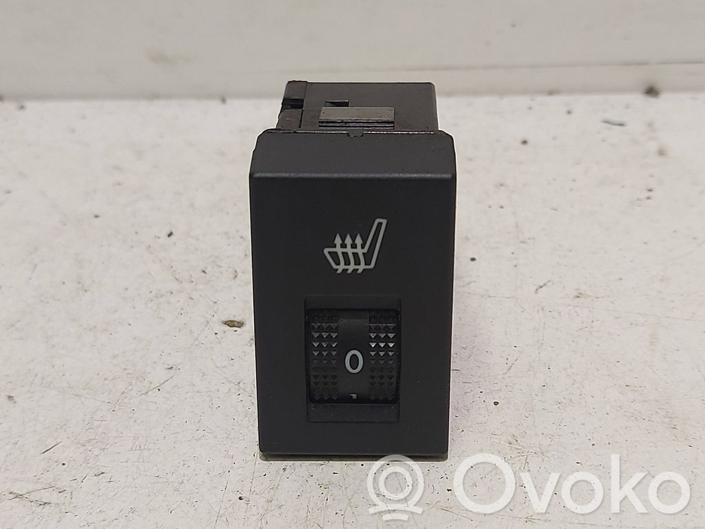 Mazda 3 II Seat heating switch 