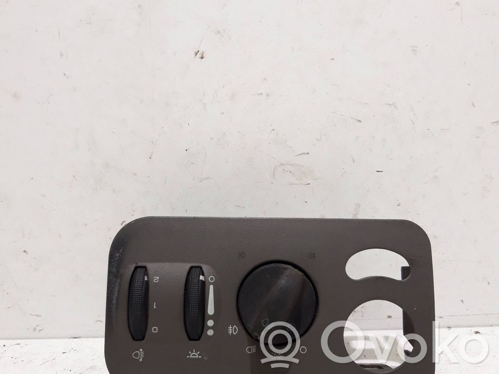 Chrysler Voyager Light switch 