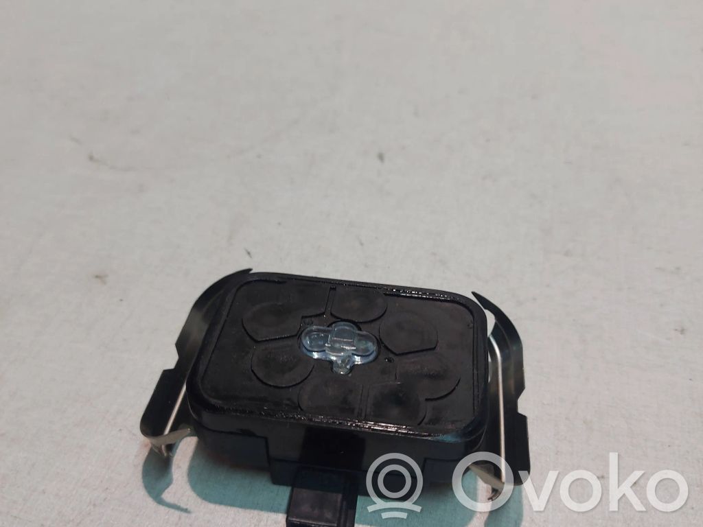 Volkswagen Phaeton Rain sensor 