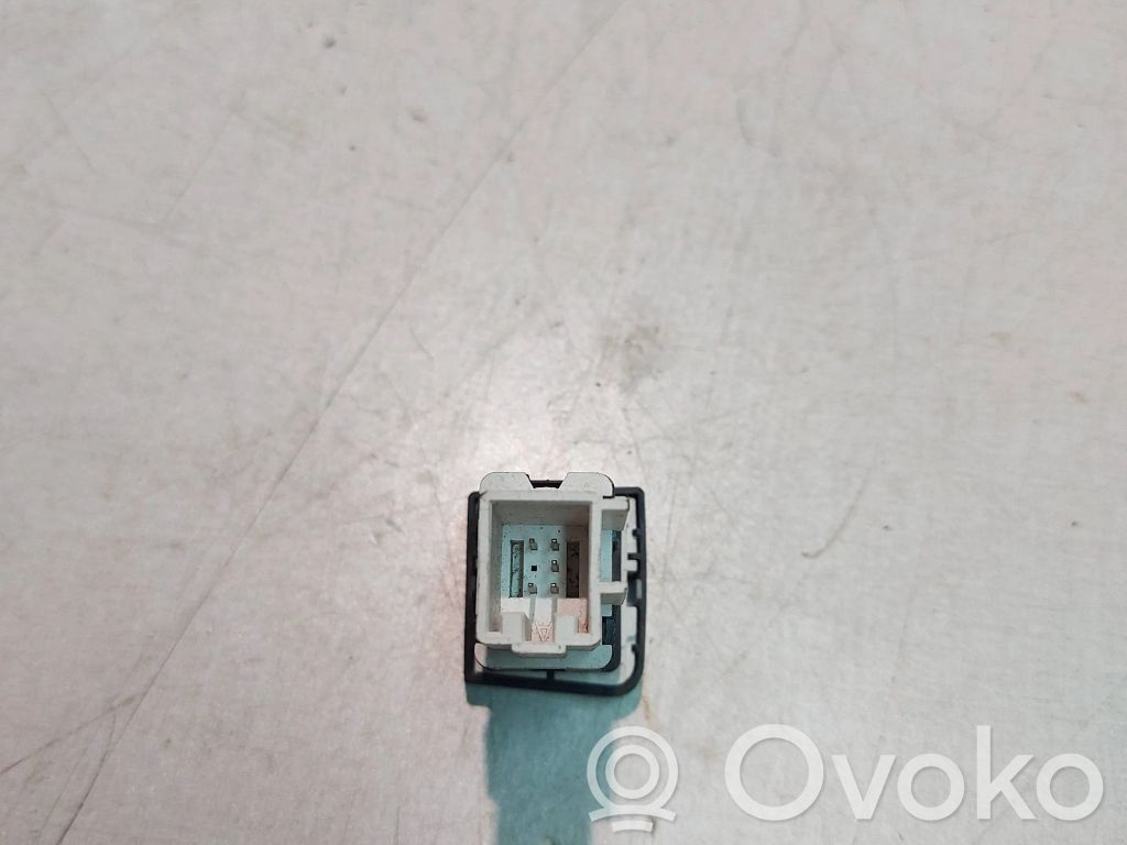 Volkswagen PASSAT B6 ESP (stability program) switch 