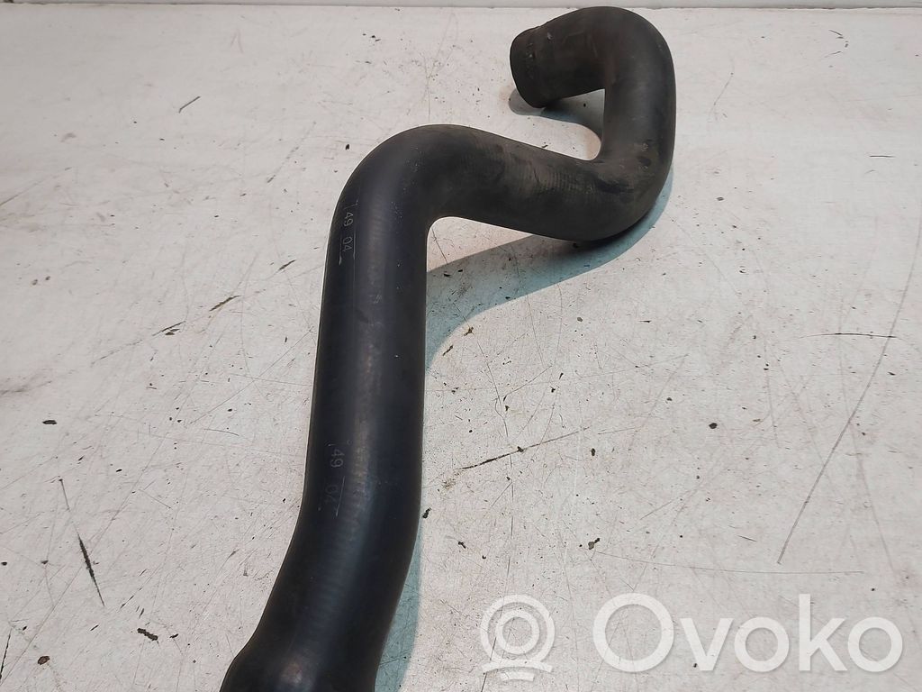 Engine coolant pipe/hose
