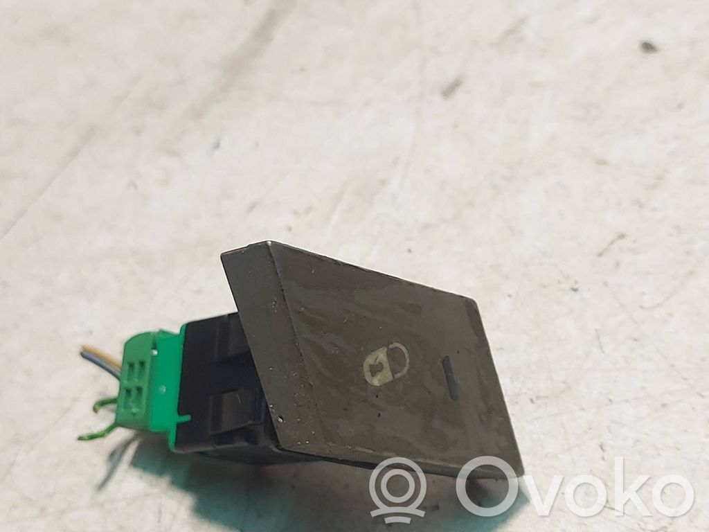 Citroen C4 I Picasso Central locking switch button 
