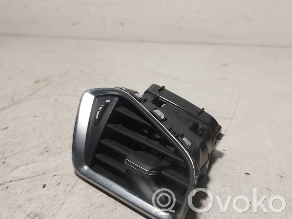 Citroen C4 II Grilă ventilație/ramă laterală bord 