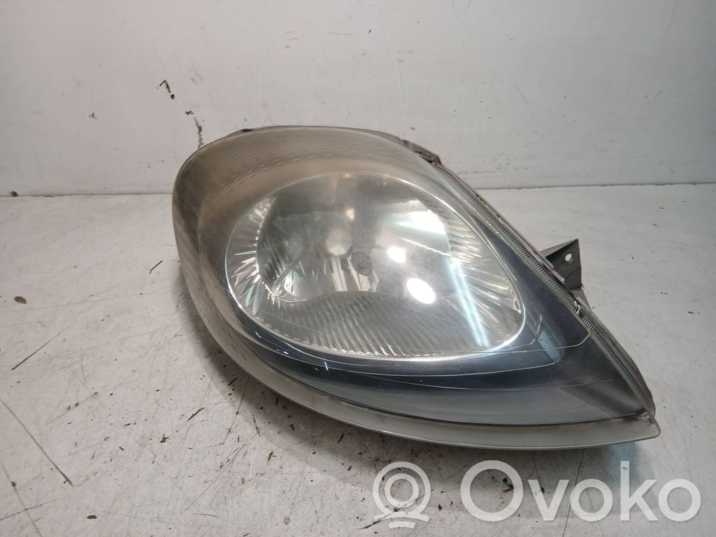Opel Vivaro Headlight/headlamp 