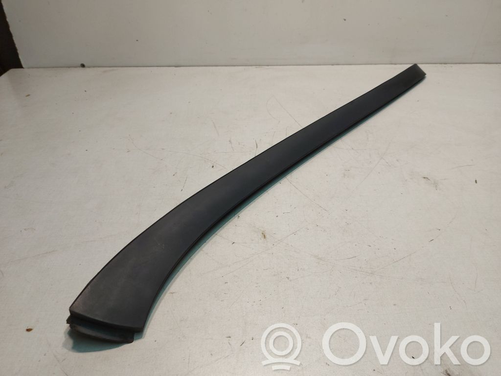 Seat Altea Garniture de pare-brise 