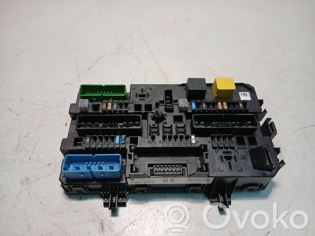 Opel Astra H Modul siguranțe 