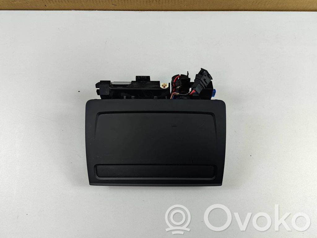 Audi A3 S3 8V Screen/display/small screen 