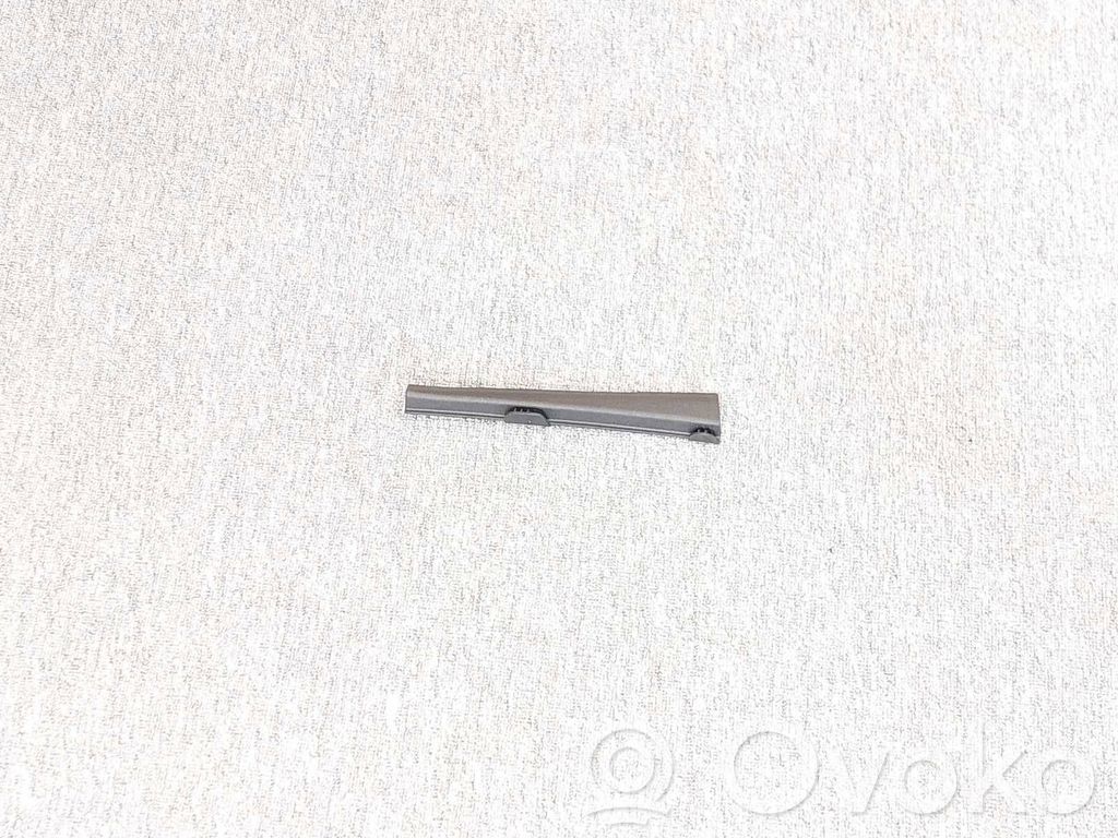 Audi A5 8T 8F Otros repuestos del interior 