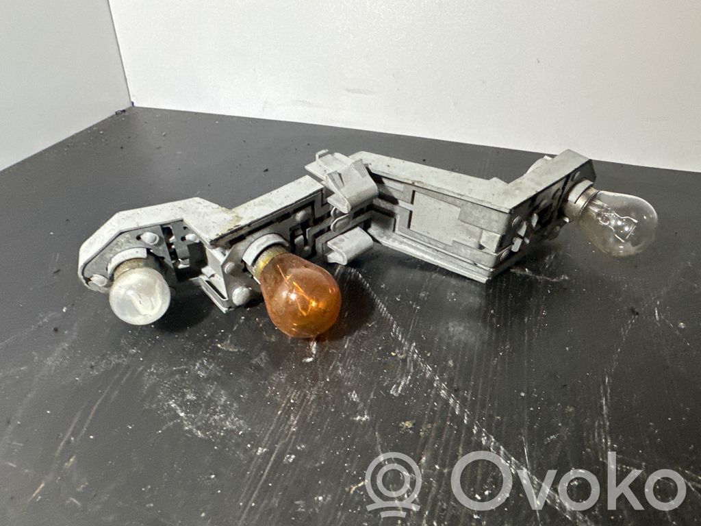 Tail light part   161015