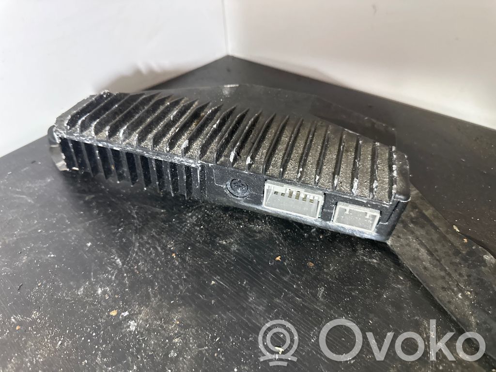 Volvo XC70 Wzmacniacz audio 