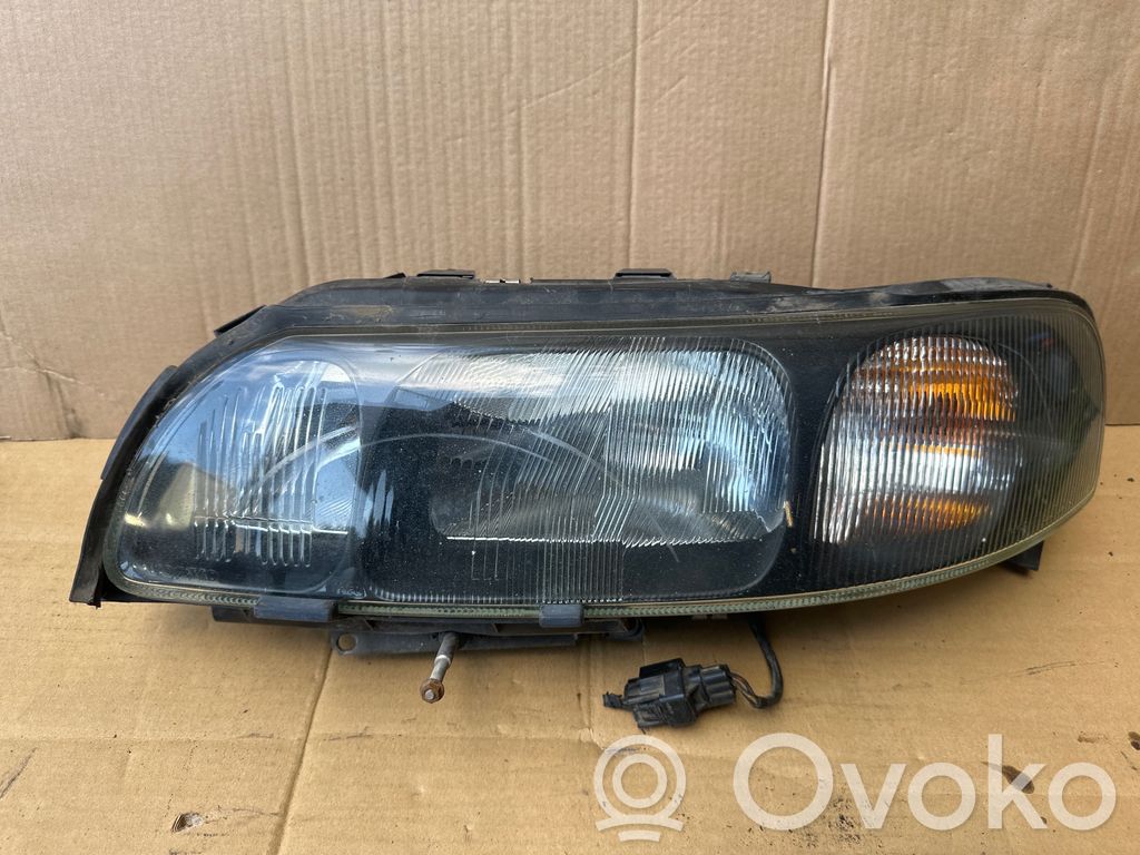 Volvo S60 Headlight/headlamp 