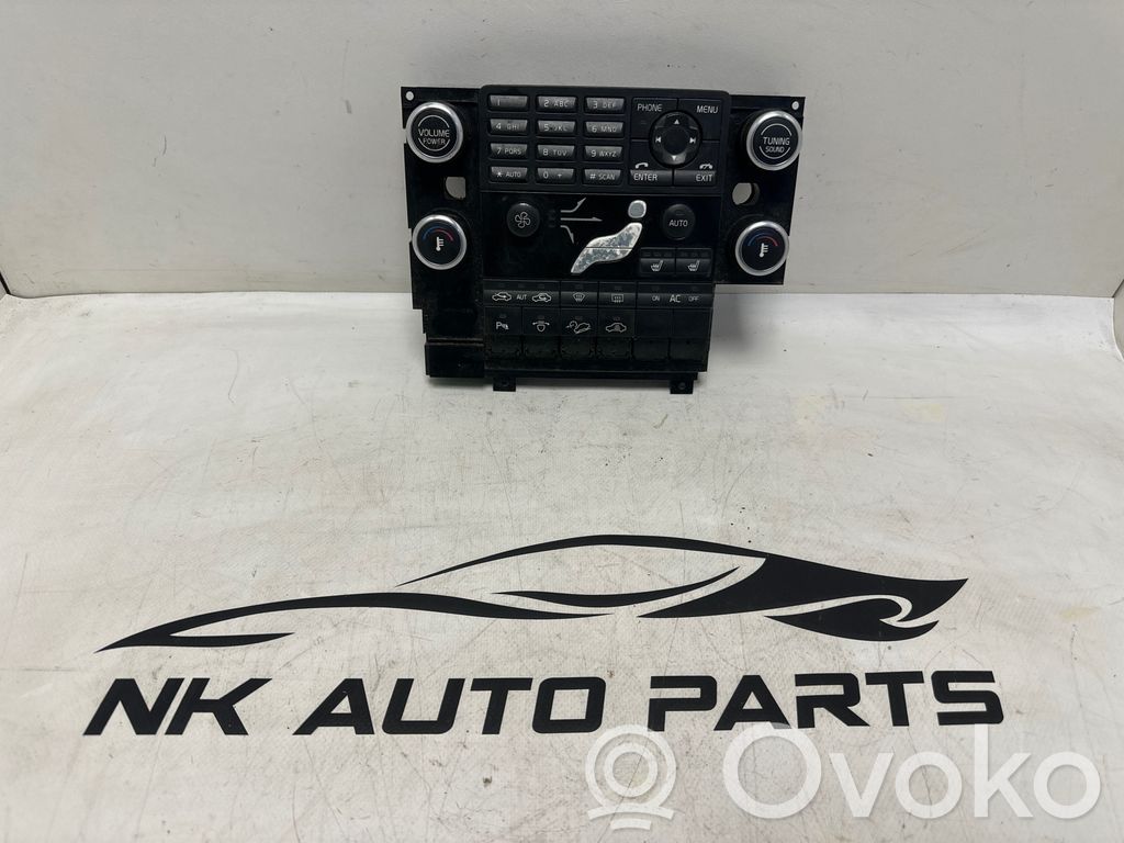 Volvo XC70 Climate control unit 