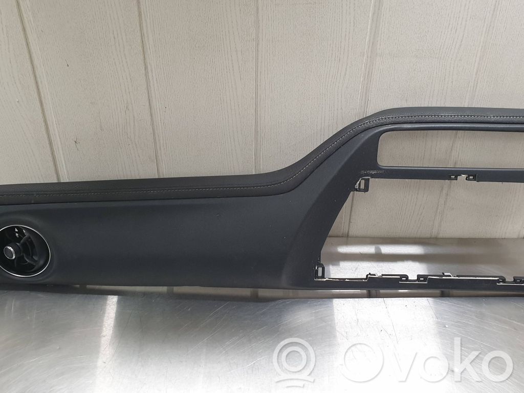 Toyota Auris E180 Panel trim 