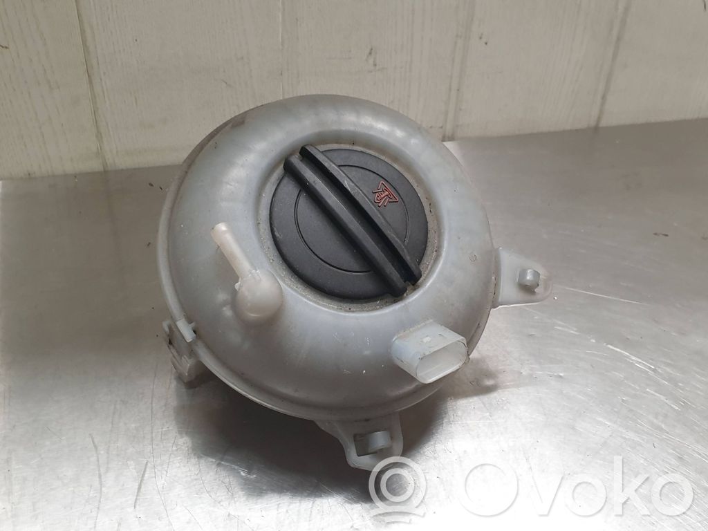 Volkswagen Golf VII Zbiornik wyrównawczy chłodziwa 