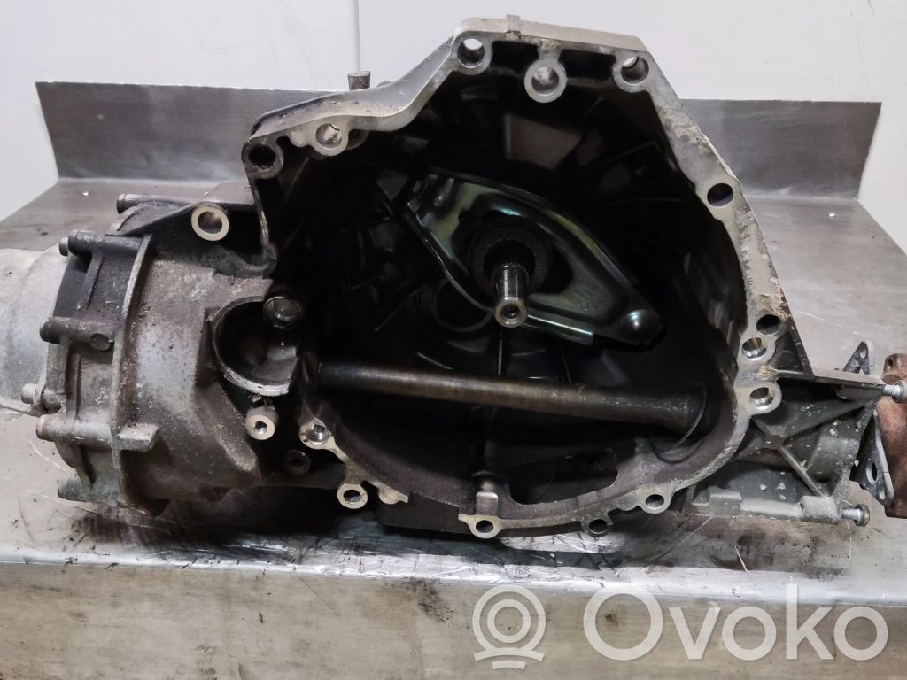 Audi A4 S4 B8 8K Механическая коробка передач, 5 передач 